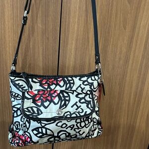 Coach Poppy Daisy Floral Crossbody Bag